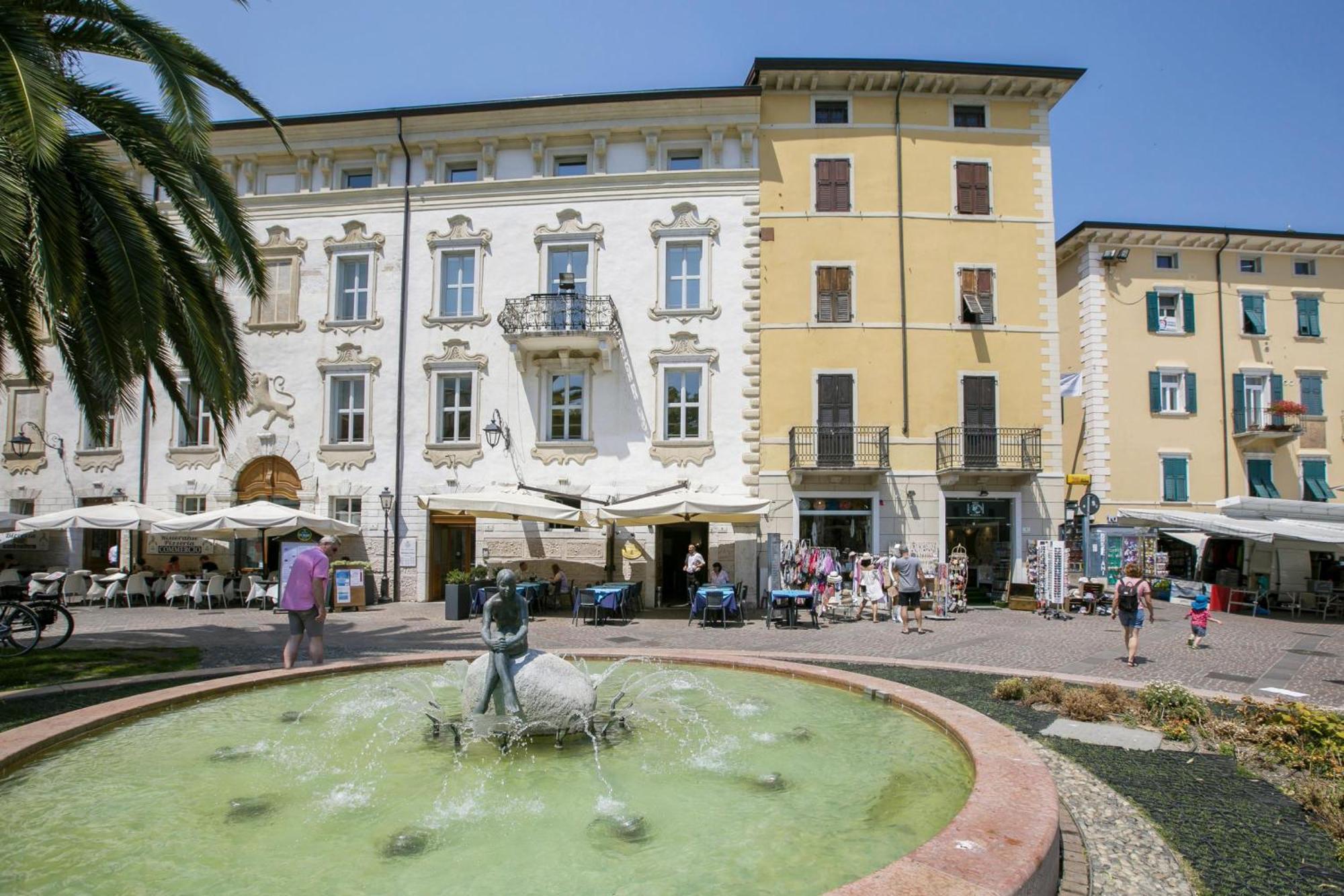Residenza Rocca Del Lago 4 - Happy Rentals Riva del Garda Exterior foto